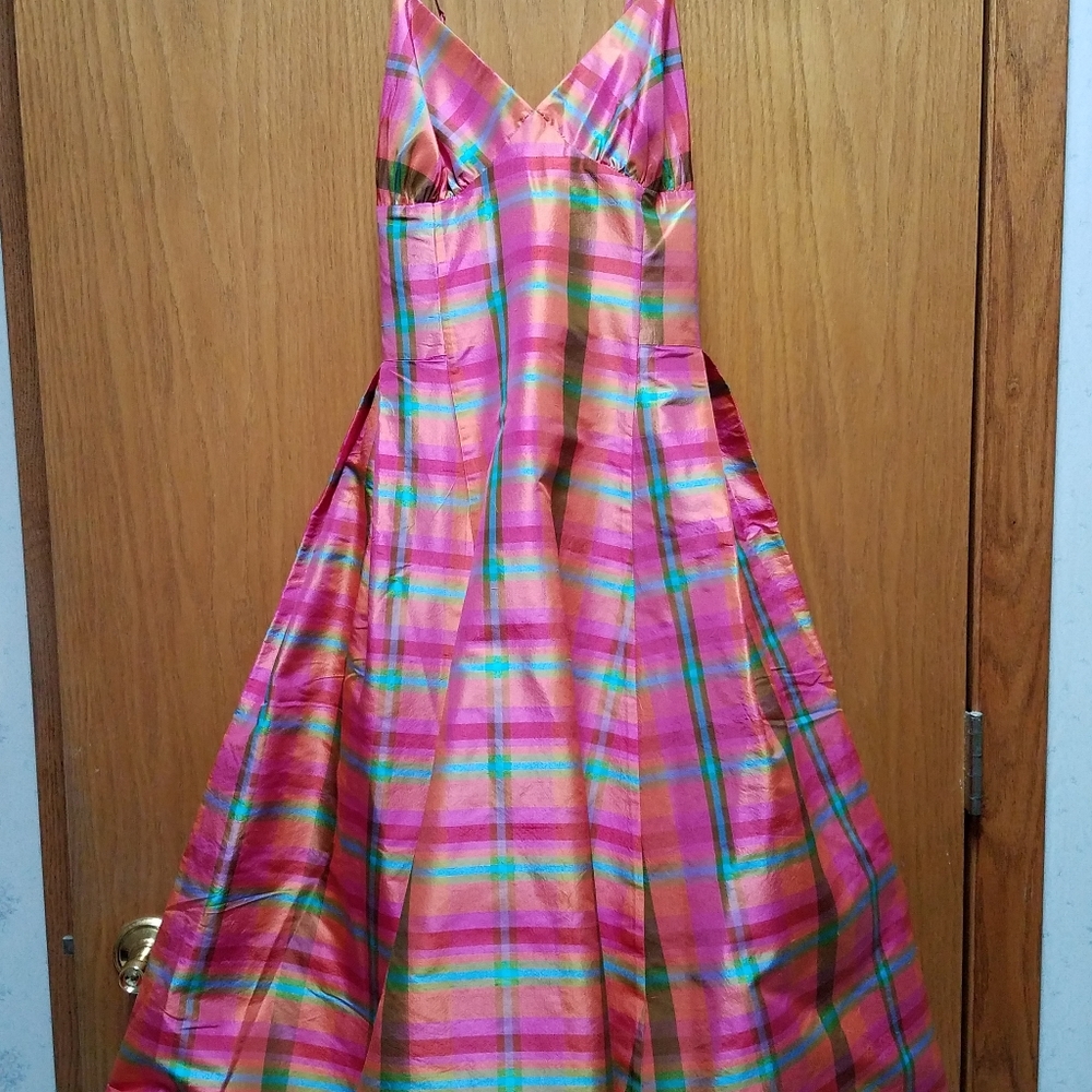 Isaac mizrahi dress Medium NWT